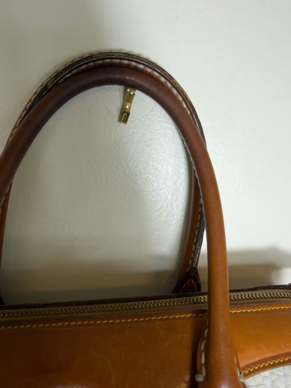 Vintage Dooney & Bourke All Weather Leather Doctor Satchel Bag Bone Cream Tan